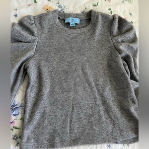 CECE GREY/SILVER SWEATER WITH RUFFLED SLEEVE IN SMALL